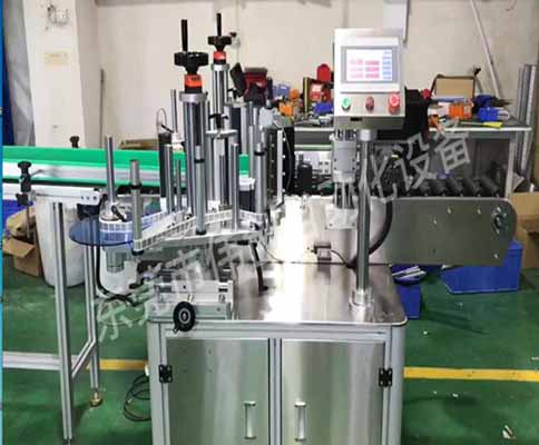 自動(dòng)貼標(biāo)機(jī) 自動(dòng)貼標(biāo)機(jī)